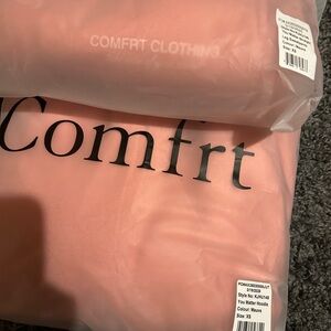 Comfrt Women's Pink Hoodie and Pants